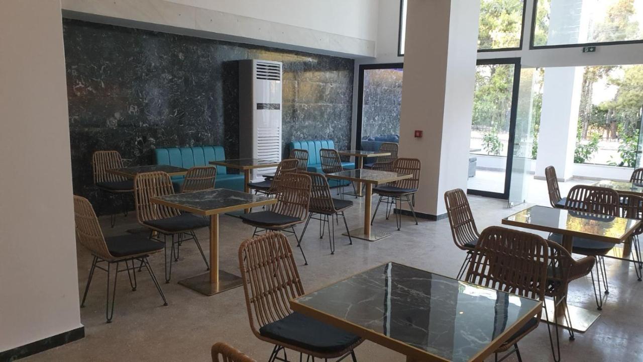 Evita Blue Ξυλόκαστρο Εξωτερικό φωτογραφία